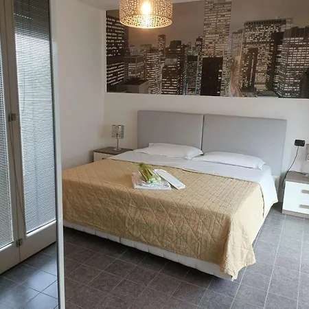 Lägenhetshotell Urban Mobility 4*