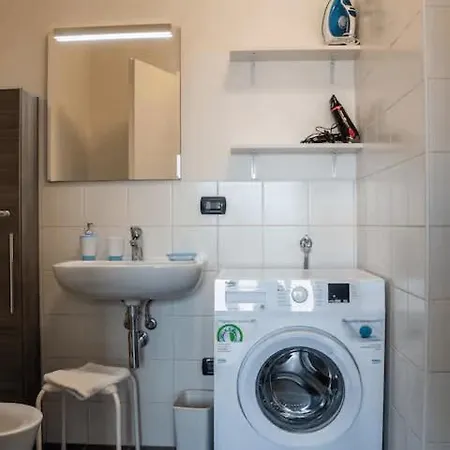 Urban Mobility Lägenhetshotell Bologna