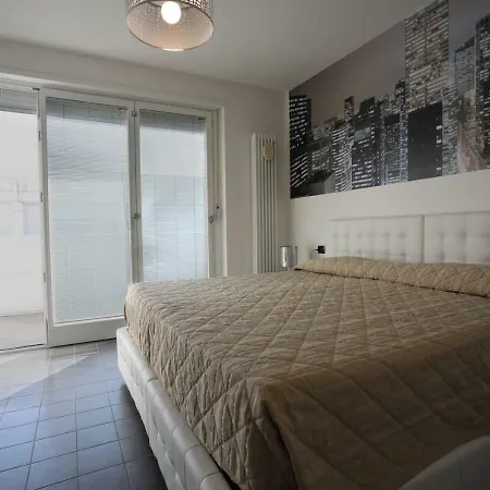 Urban Mobility Lägenhetshotell Bologna